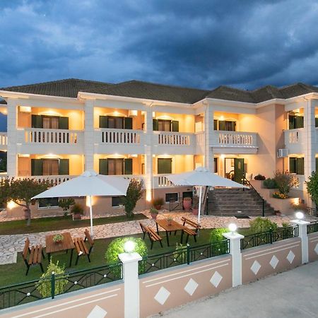 Lady Elena Hotel 아무디아 외부 사진